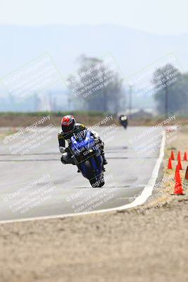 media/Jun-07-2025-TrackDaz (Sat) [[4413525952]]/B Group/220pm (Turn 9)/